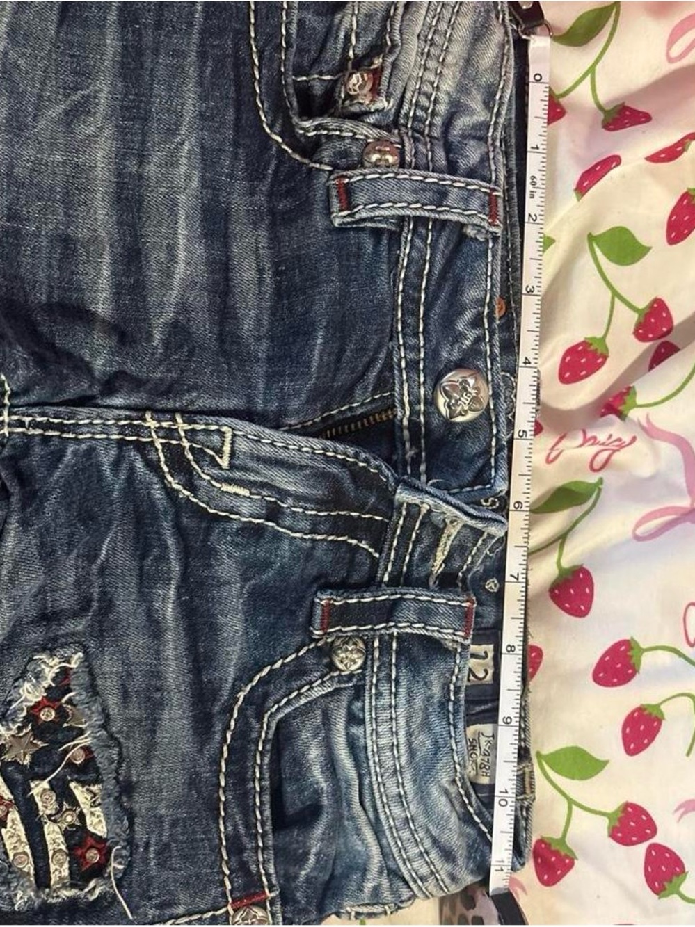 Jeans Subcategory Classification - Picture 4 of 5